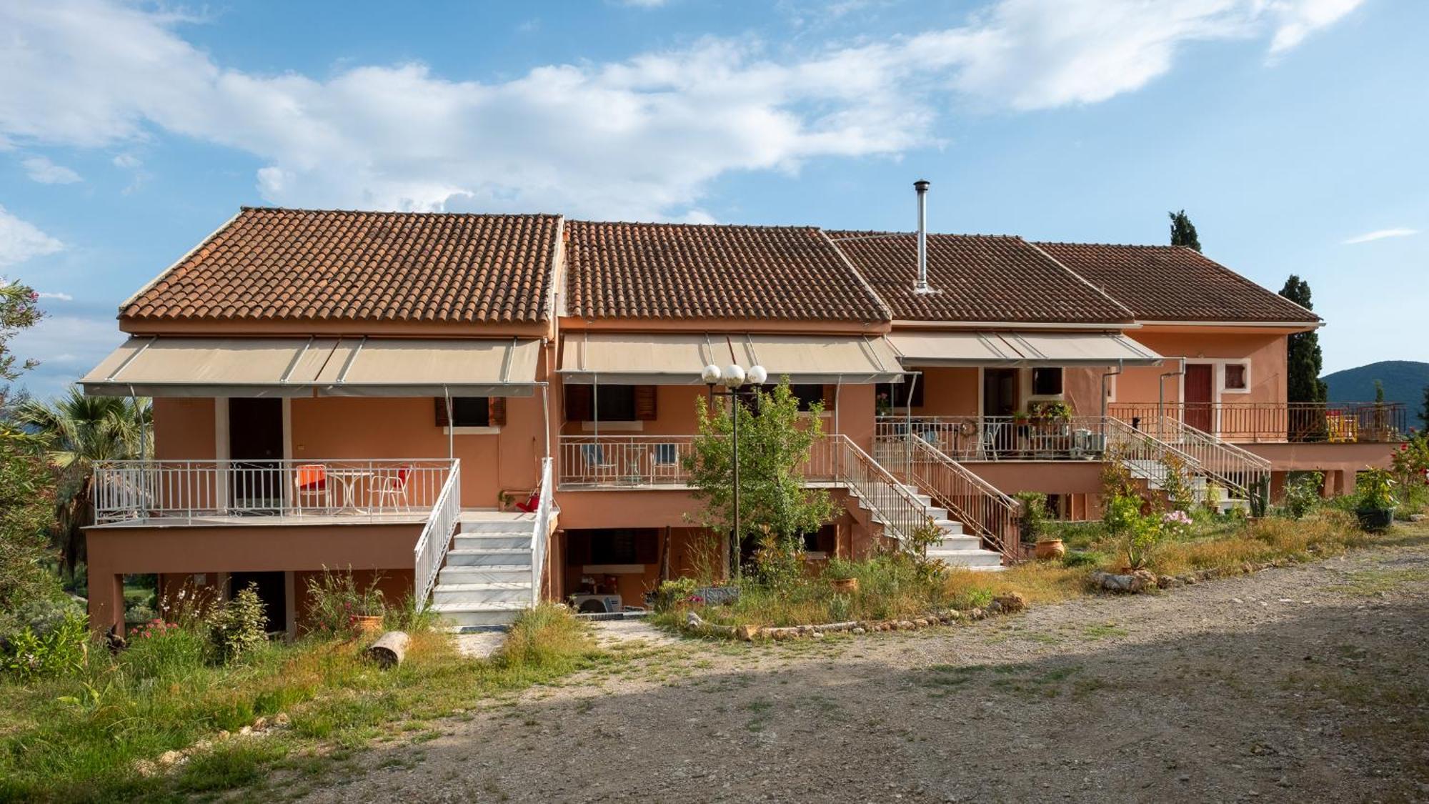 Kokkini Peach House Lägenhet Kokkínion Exteriör bild